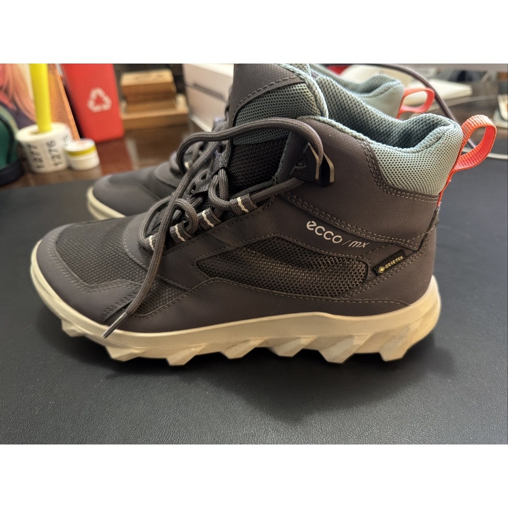 ECCO MX MID GORE-TEX MENS HIKING BOOT TARMAC/GRAPE LEAF 6-6.5!